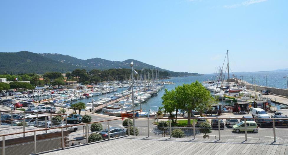 Studio 4 Personnes Avec Piscine, Tennis Apartment Hyeres Luaran gambar